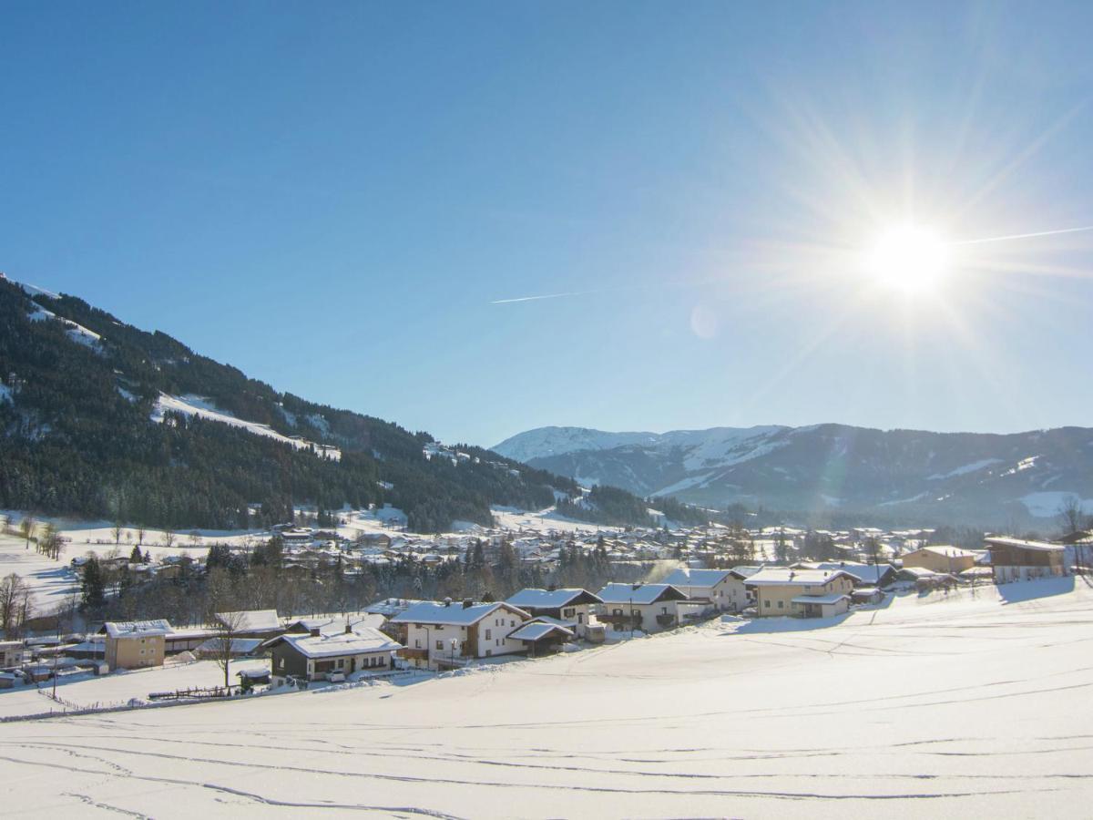 Luxurious Holiday Home With Terrace In Tyrol Brixen im Thale Zewnętrze zdjęcie
